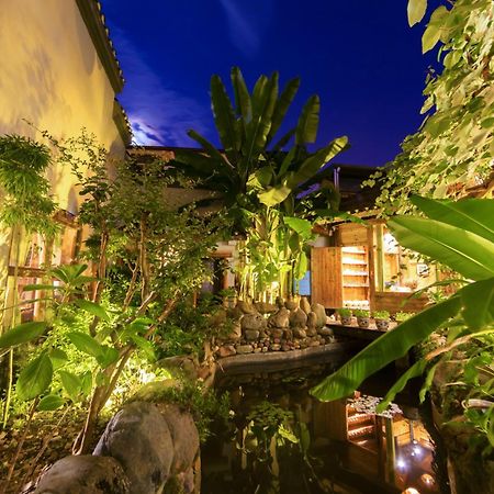 Butterfly Flowers Inn Zhangjiajie Εξωτερικό φωτογραφία
