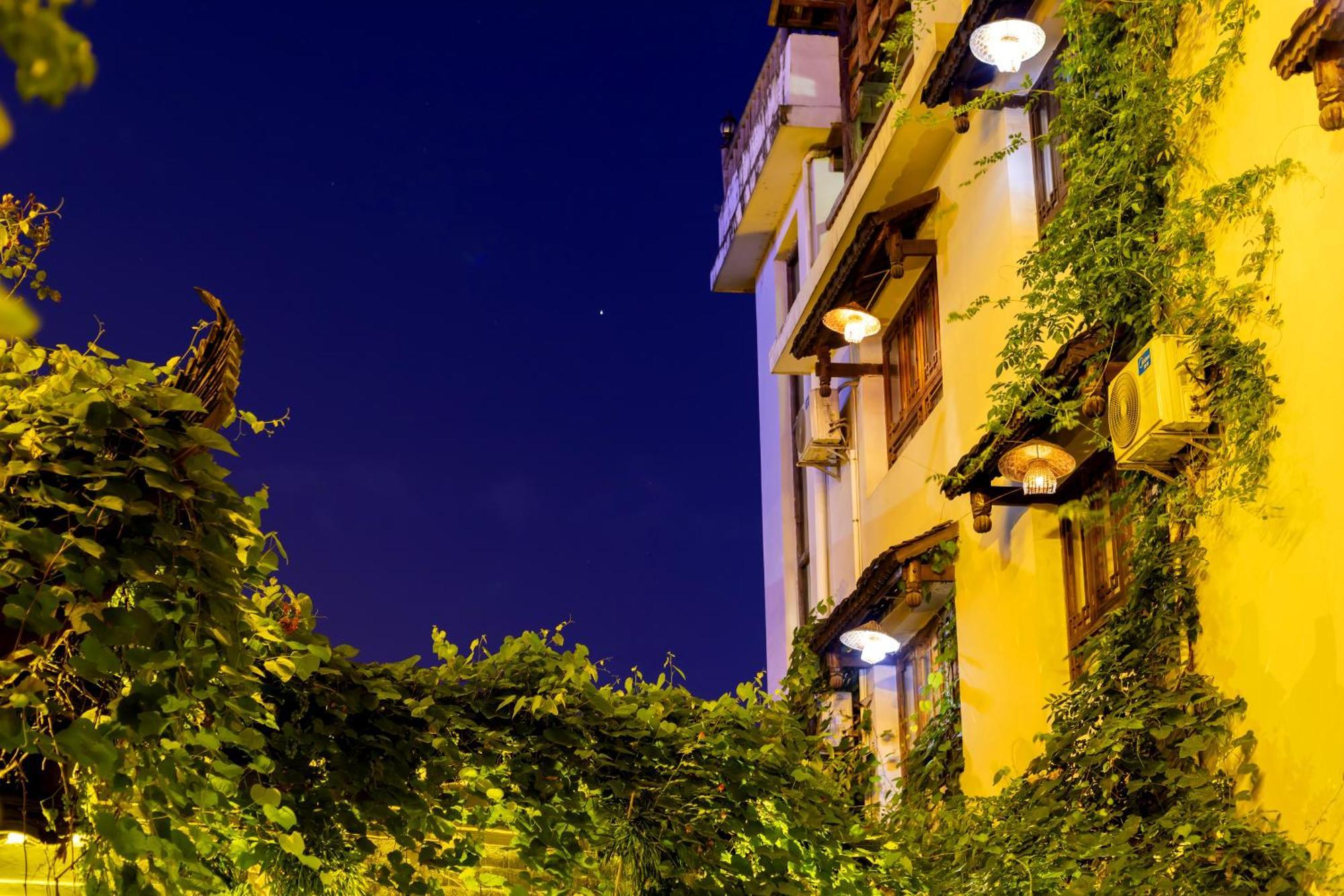 Butterfly Flowers Inn Zhangjiajie Εξωτερικό φωτογραφία