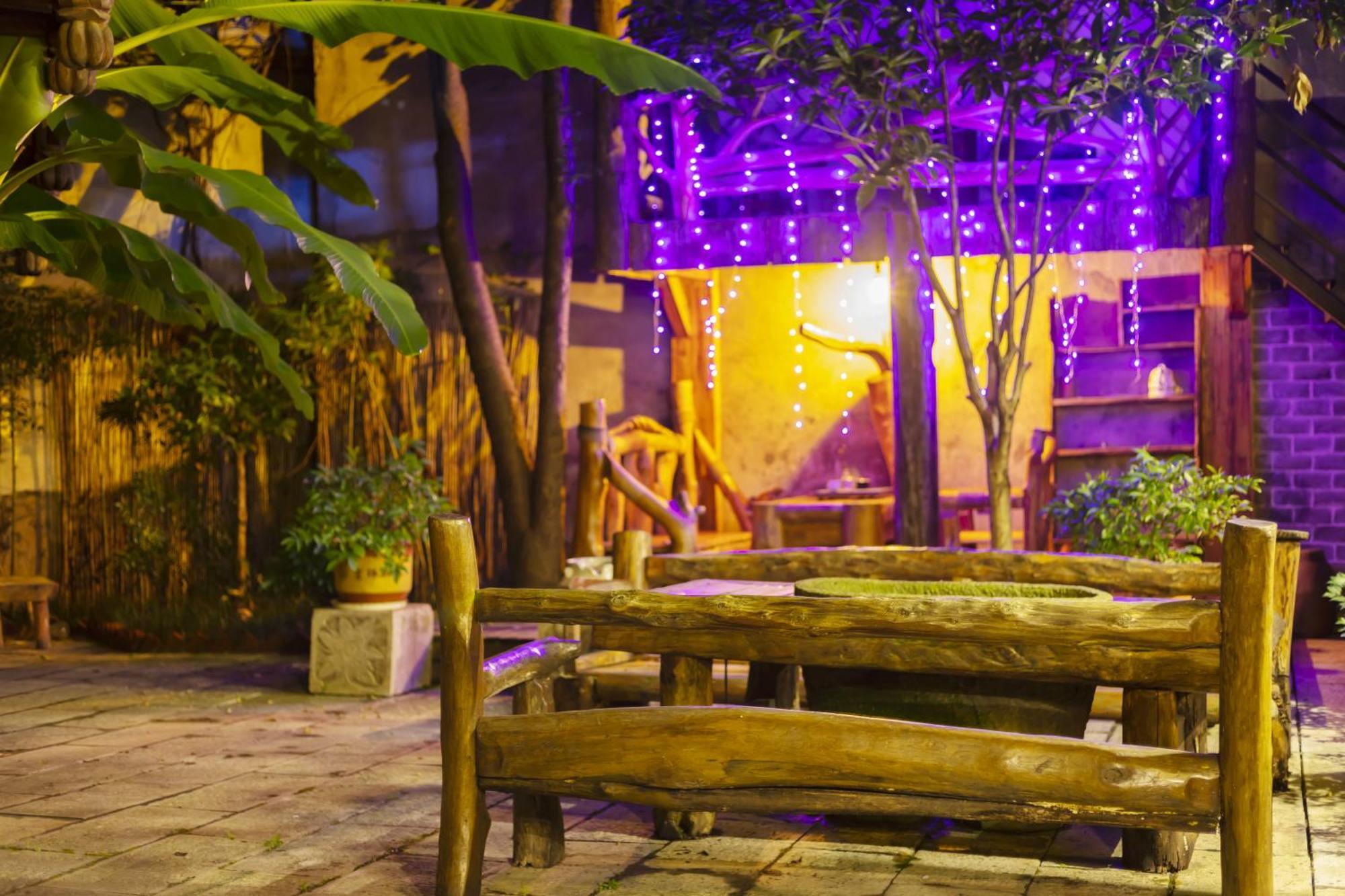 Butterfly Flowers Inn Zhangjiajie Εξωτερικό φωτογραφία